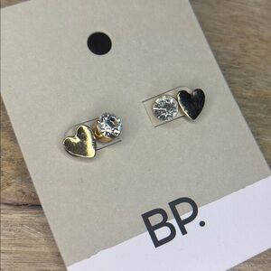 Nordstrom’s NWT Dandy, Heart And Rhinestone, Gold Tone, Stud Earring, 2 Pack